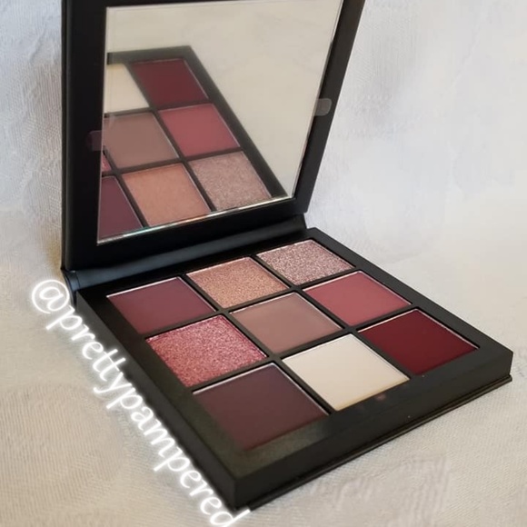 Huda Beauty Mauve Obsessions Eyeshadow Palette - Picture 3 of 6